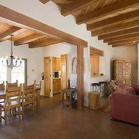 Apartment Puertas De Canyon Road Two-bedroom